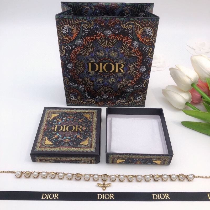 chr1st1an D10r necklaces